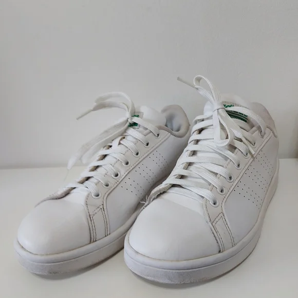 Adidas shoes - Picture 2 of 16